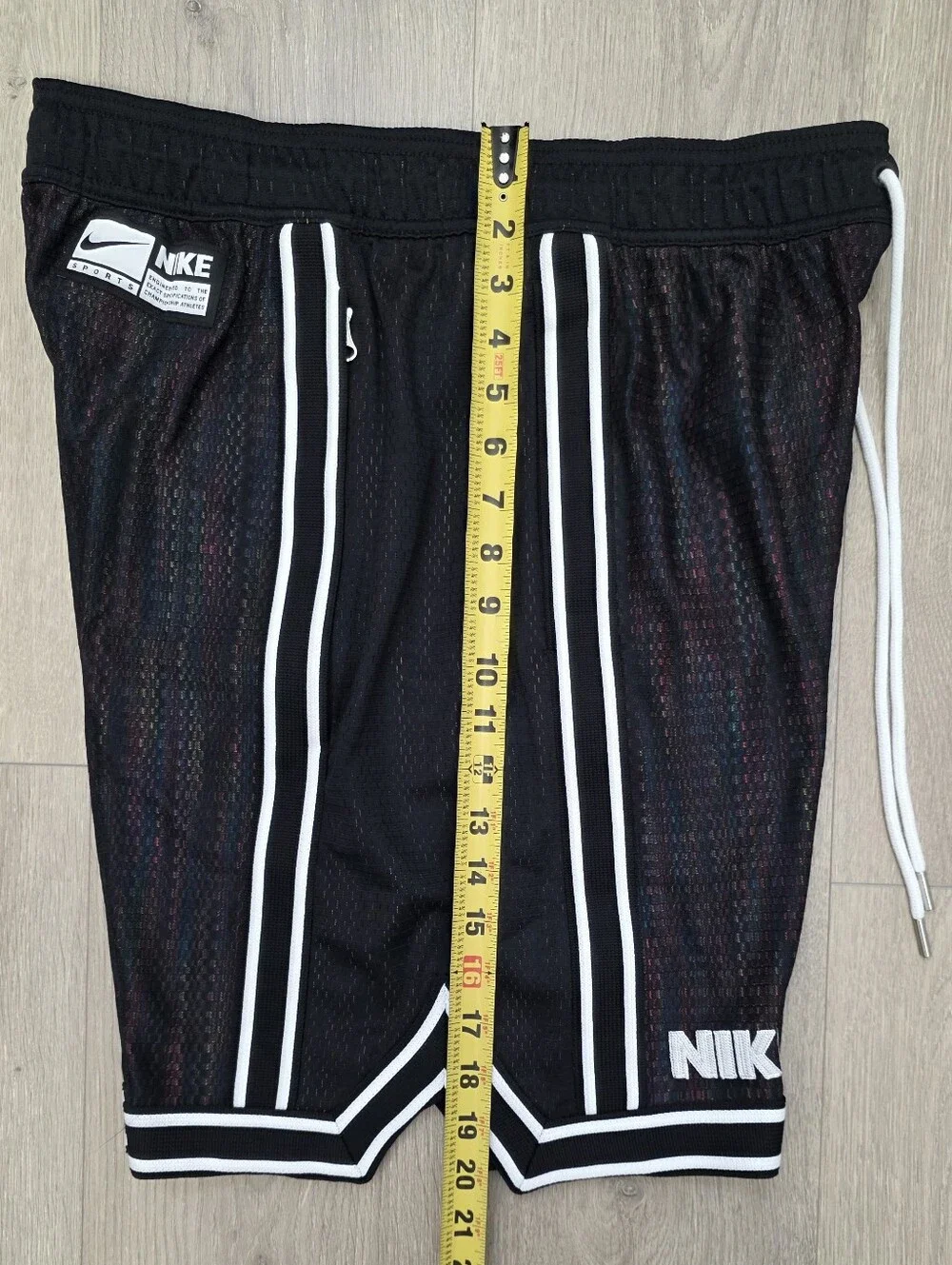 Nike Dri-Fit DNA+ 8” Premium Basketball Shorts FB7010-010 Mens Sz L NWT MSRP $95